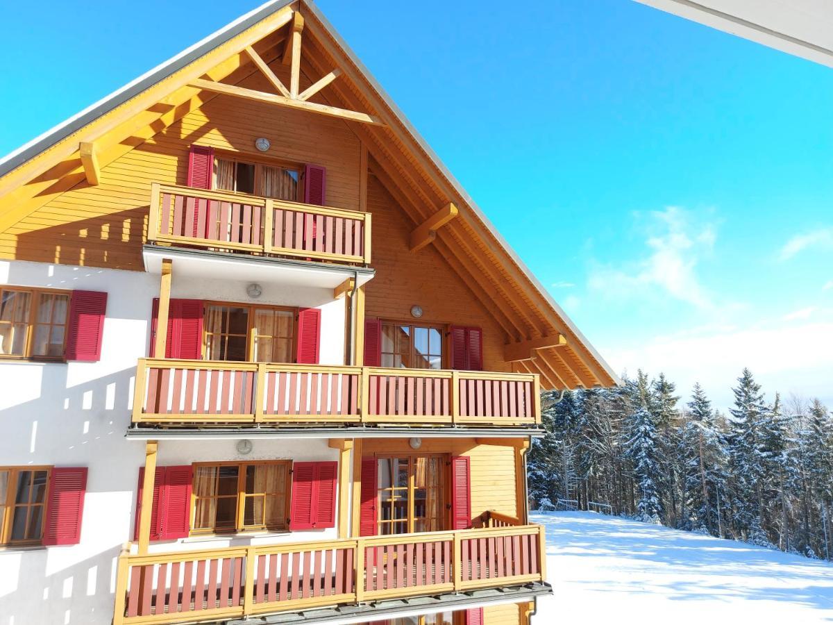 Pohorje Village Wellbeing Resort - Forest Apartments Videc Hocko Pohorje Exterior photo